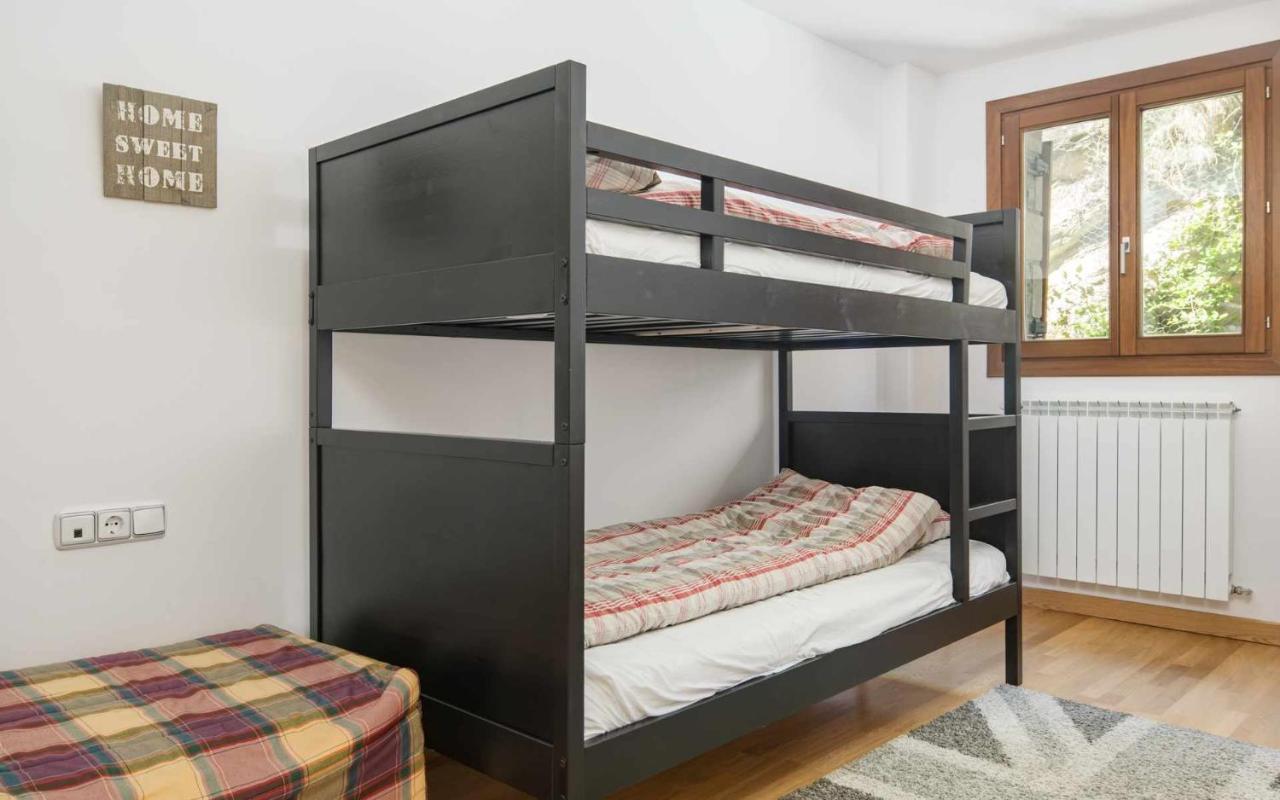 El Balcon Familiar Del Pacino Apartment Sallent De Gallego Bagian luar foto